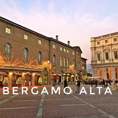 Bergamo Center Suite Mia - Modern & Green + Wifi Bagian luar foto
